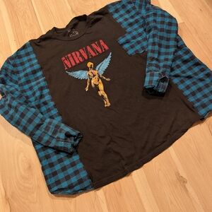 Old Navy Black and Blue Long Sleeve Tee